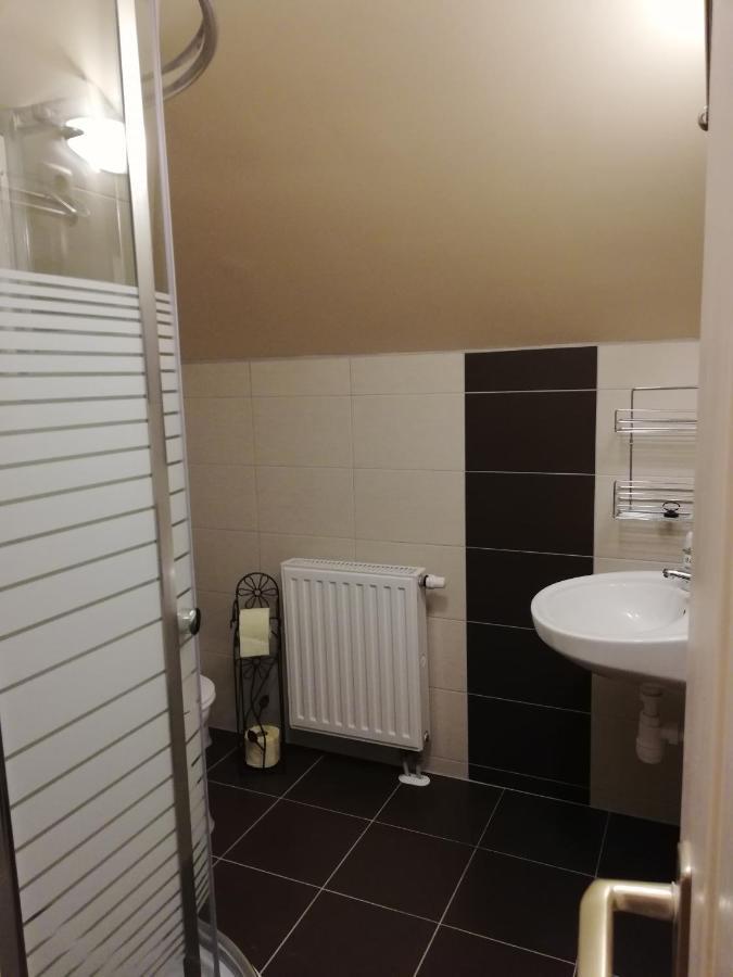 Voelgy Apartman Eger Exterior photo