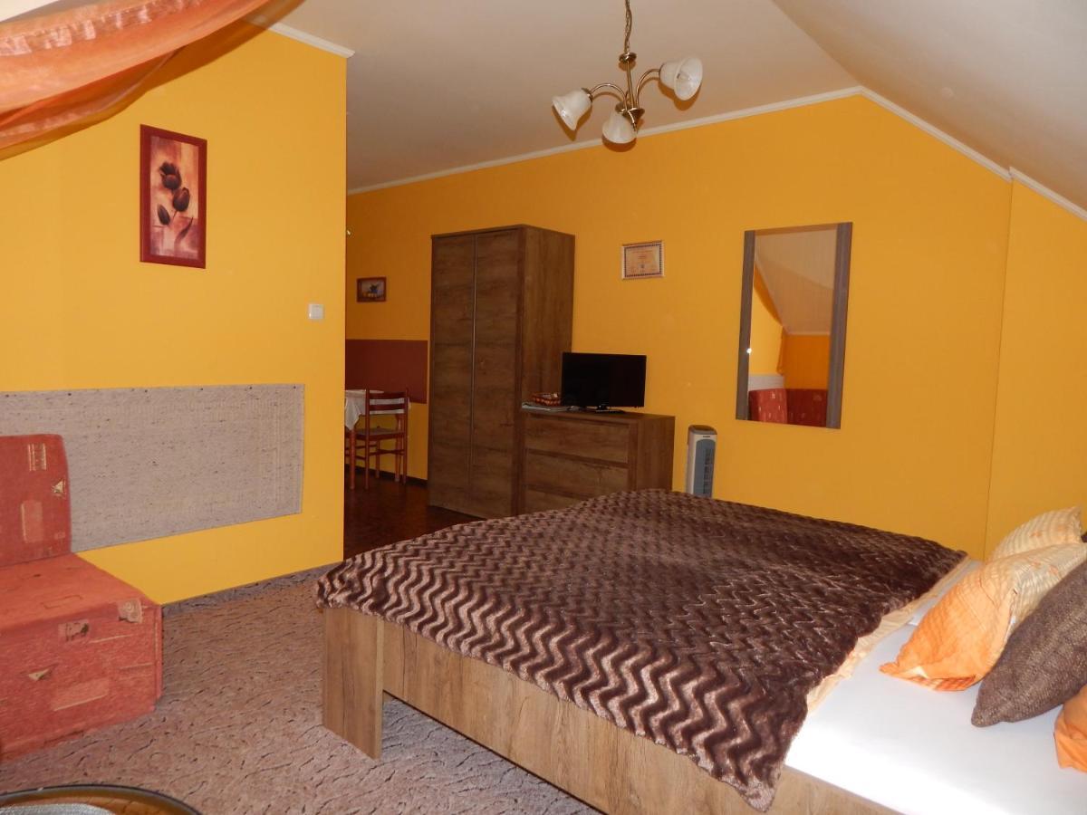Voelgy Apartman Eger Exterior photo
